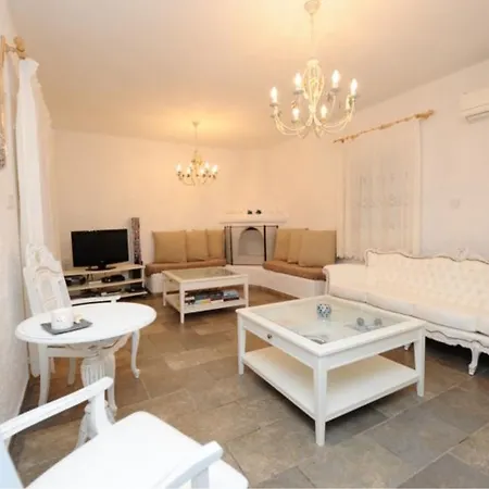 Villa Votsalo Pomos