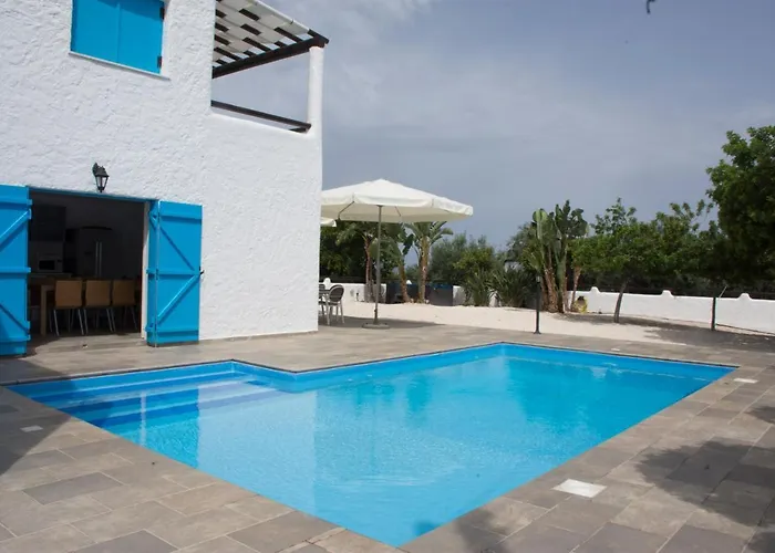 Votsalo Βίλα Πωμός